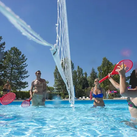 Campsite Les Bords Du Rhone Condrieu